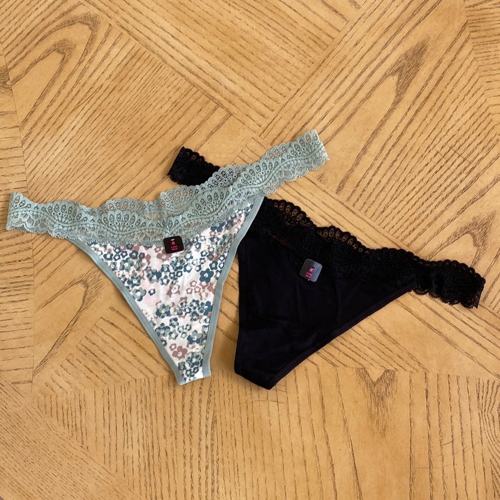 New 2 Pairs LaSenza thong string panties.